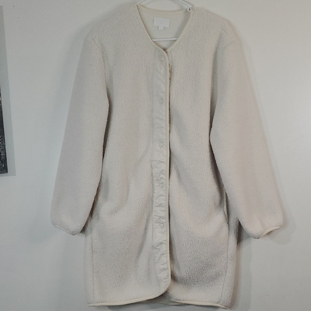 EVERY Long Sherpa Liner Jacket Size Small Ivory Button Down